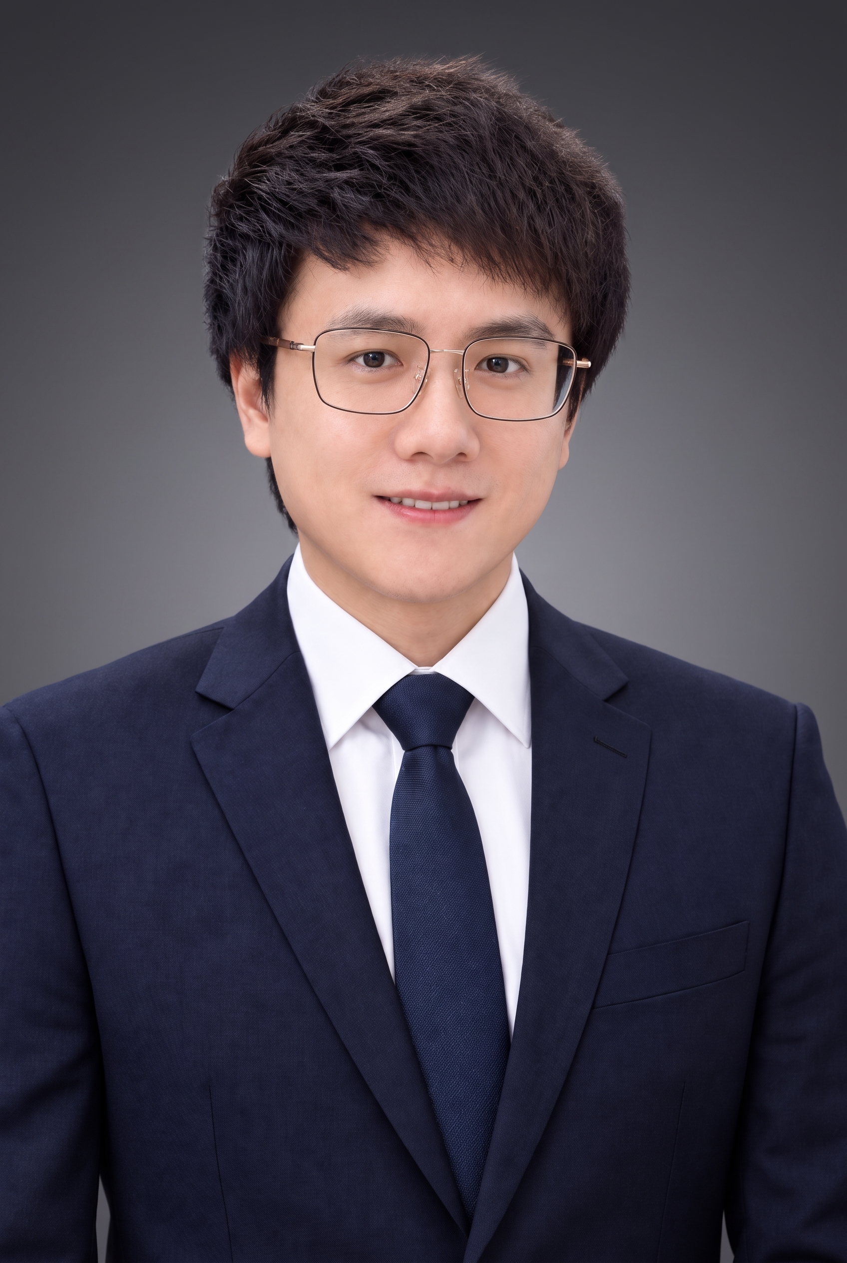 邱海星，华文多元中心主任兼集团国际运营顾问